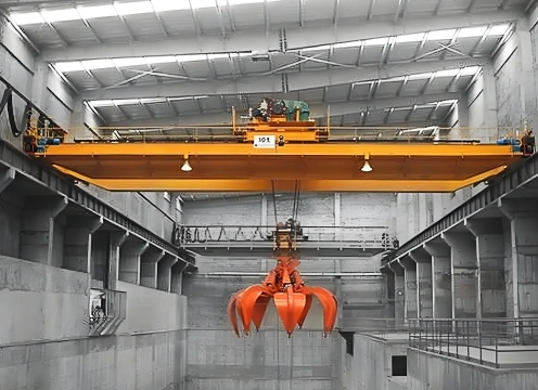 Garbage grab crane