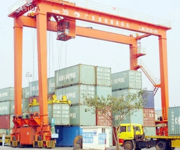 rubbertyred container gantry crane